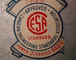 Image de la marque de certification d’une radio actionnée à l’électricité.